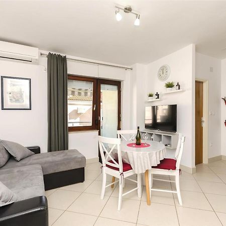 Apartment Mare Srima Luaran gambar