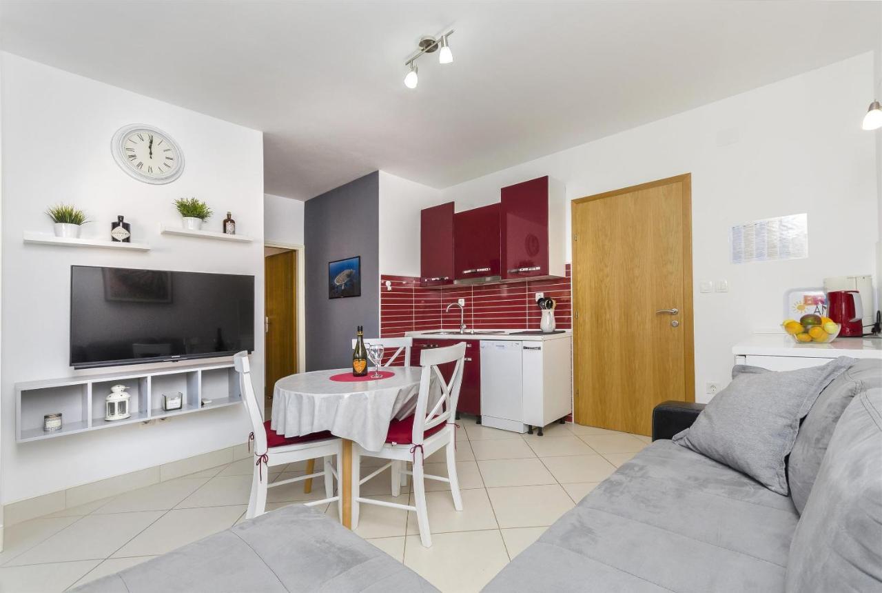 Apartment Mare Srima Luaran gambar