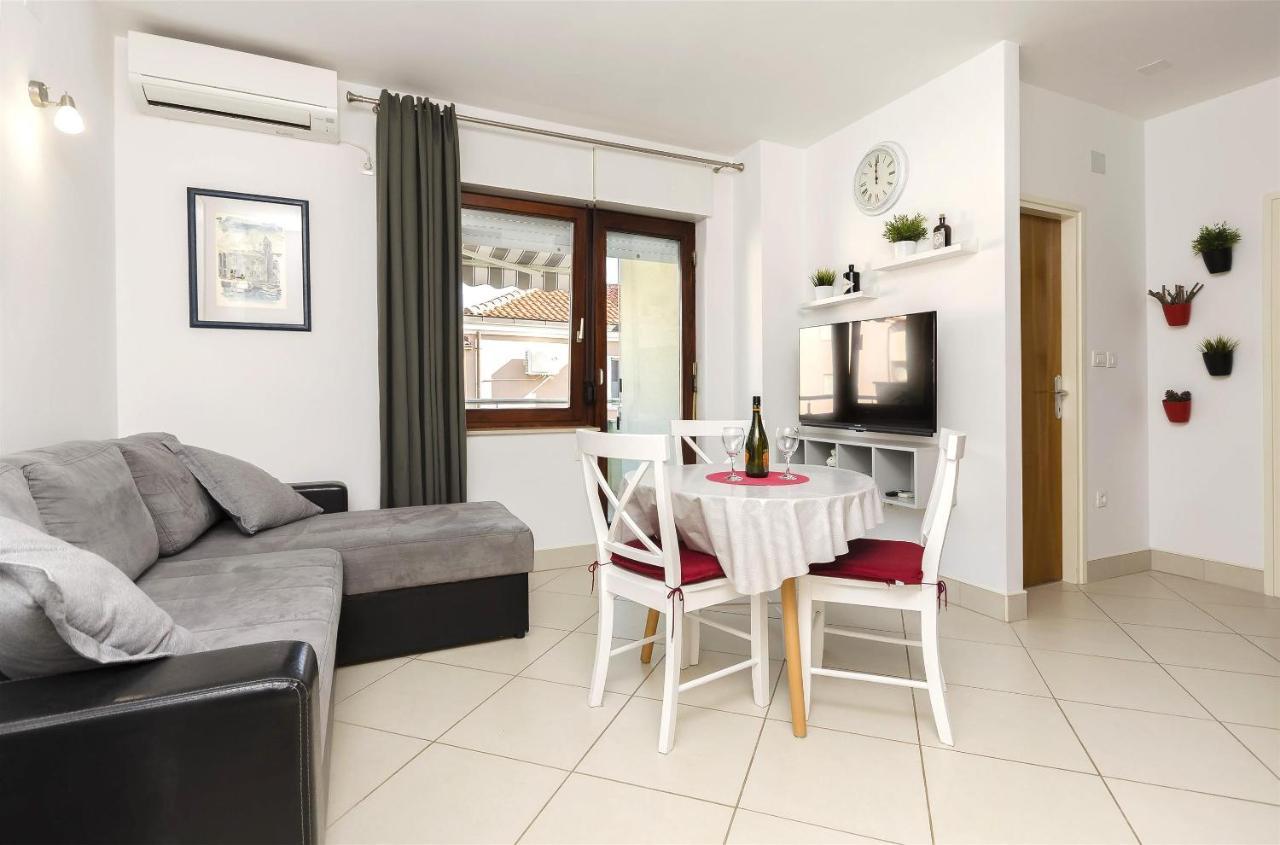 Apartment Mare Srima Luaran gambar